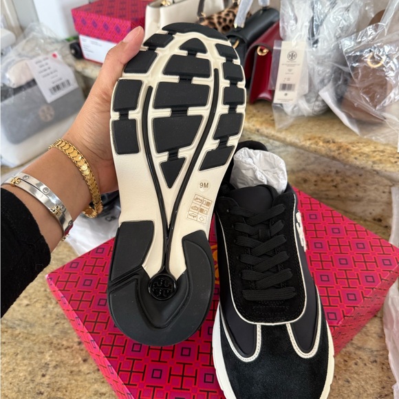 New Tory Burch GOOD LUCK TRAINER NYLON / SUEDE In Perfect Black Size 9 - Picture 5 of 6